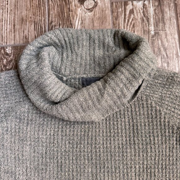 Barefoot Dreams Sweater Womens M CozyChic Lite Gray Cowl Turtleneck Soft Texture - Picture 5 of 7